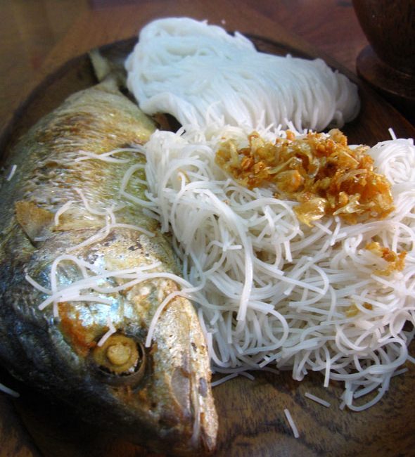 mackerel with noodles