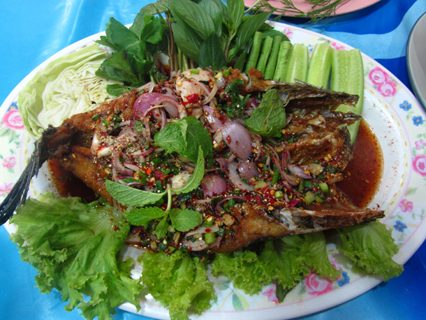 Som Tam Boo Maa Restaurant (ส้มตำปูม้า): Sensational Thai Isan Food