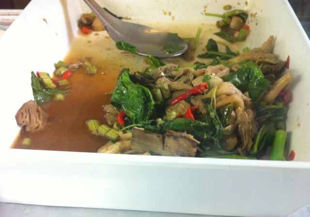 Vegetarian Thai Spicy Basil Dish (ผัดกระเพราเจ)