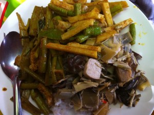 A full plate of tasty, cheap vegetarian Thai food