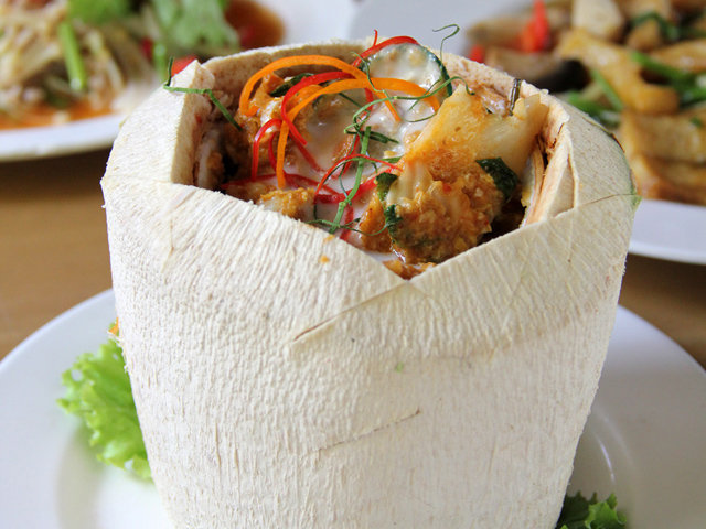 Food Photo: Thai Curry in a Coconut