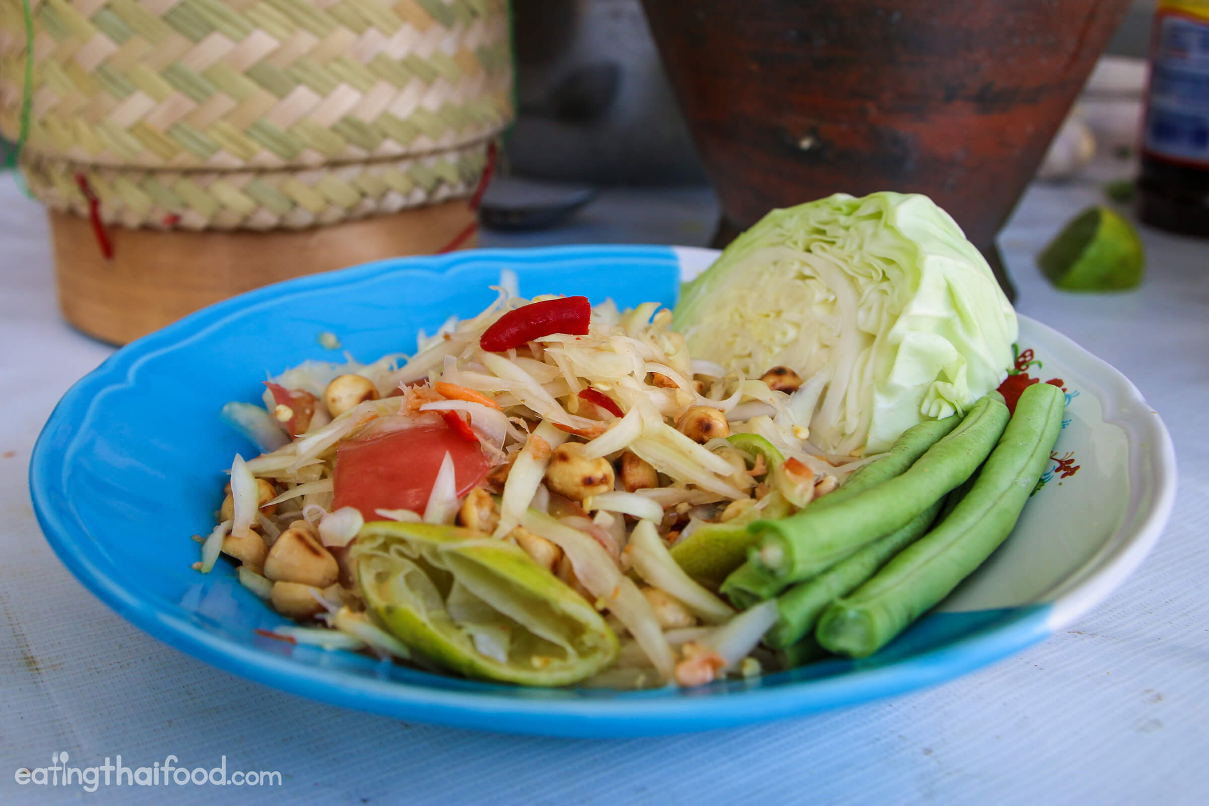 Thai Green Papaya Salad Recipe (ส้มตำ) – Thai Street Food Style!