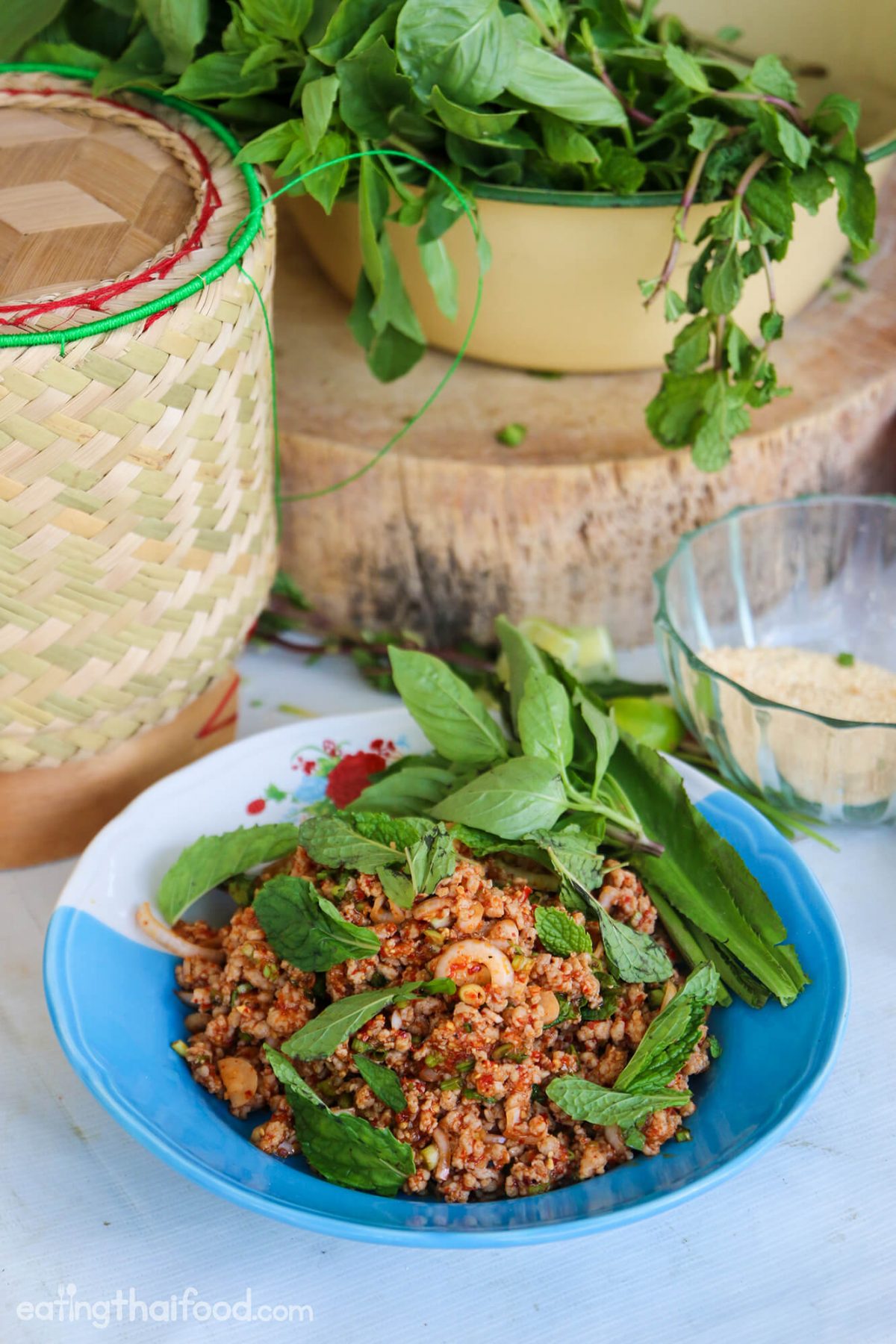 Thai larb recipe (larb moo ลาบหมู) Authentic Thai Style