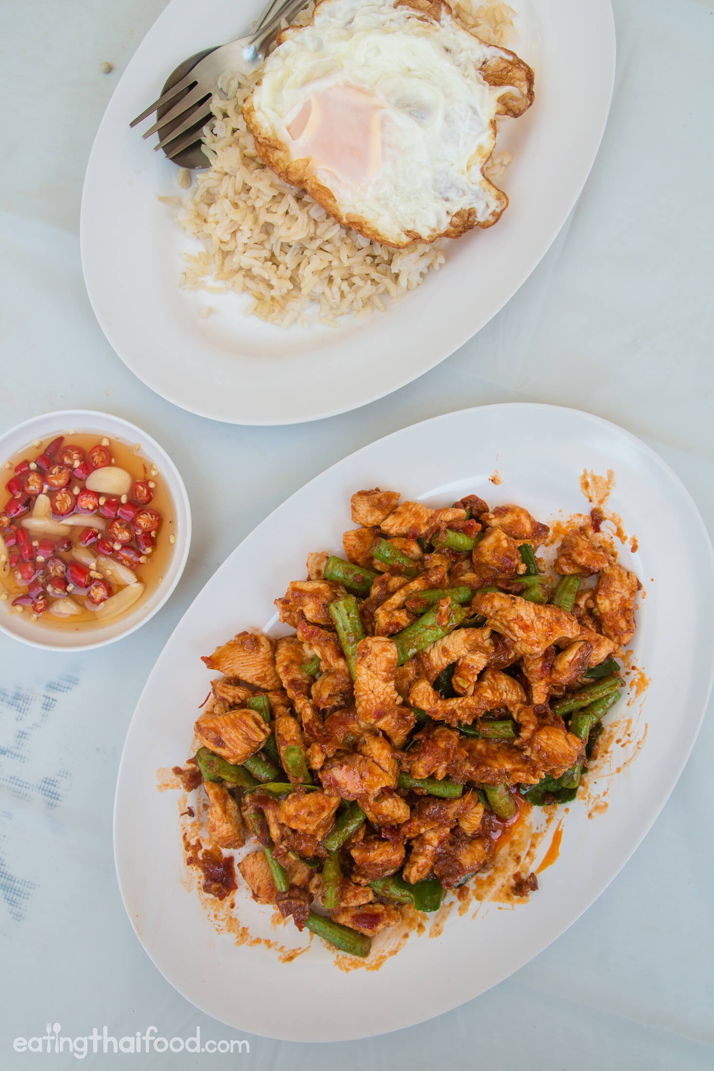 gaipadprikgaengrecipe10 Thai Street Food, Restaurants, and Recipes Eating Thai Food