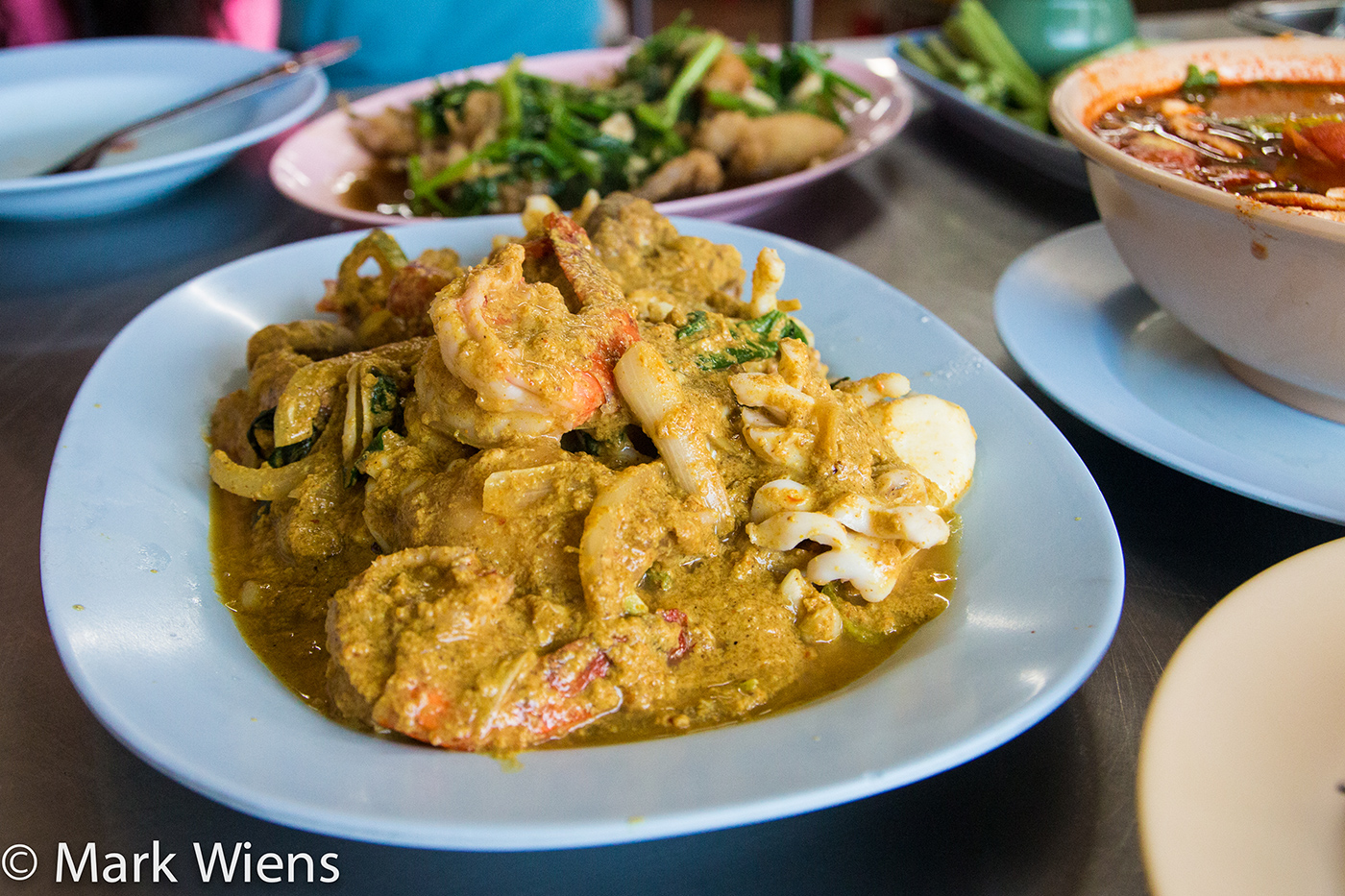 Hong Khao Tom Pla (ฮ้องข้าวต้มปลา): Serious Cooking in Phuket