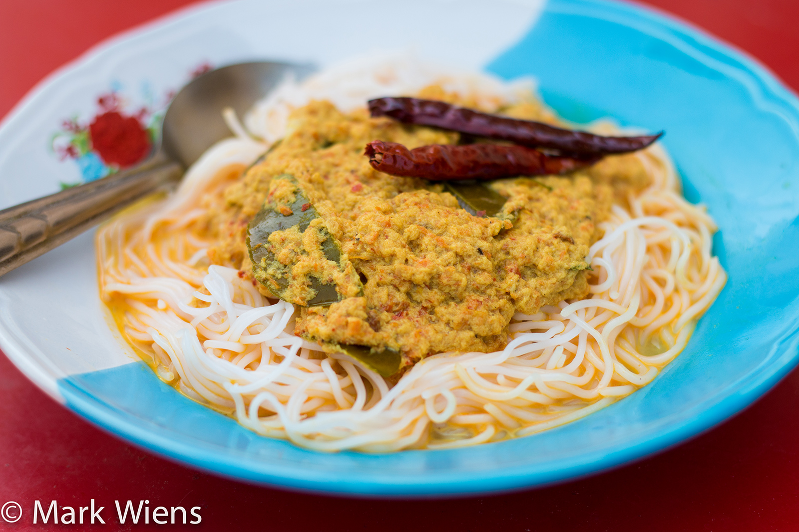 Thai Fish Curry Recipe with Rice Noodles (วิธีทำ ขนมจีนน้ำยา)