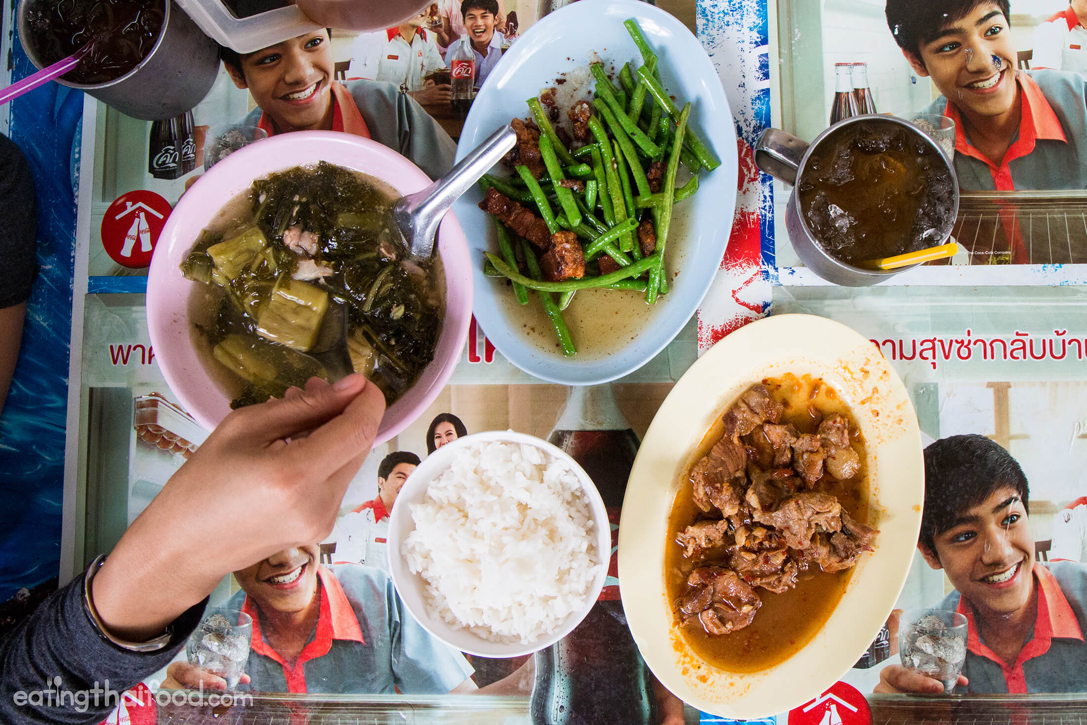 Racha Pochana: Still Serving Old School Thai Chinese Food in Bangkok