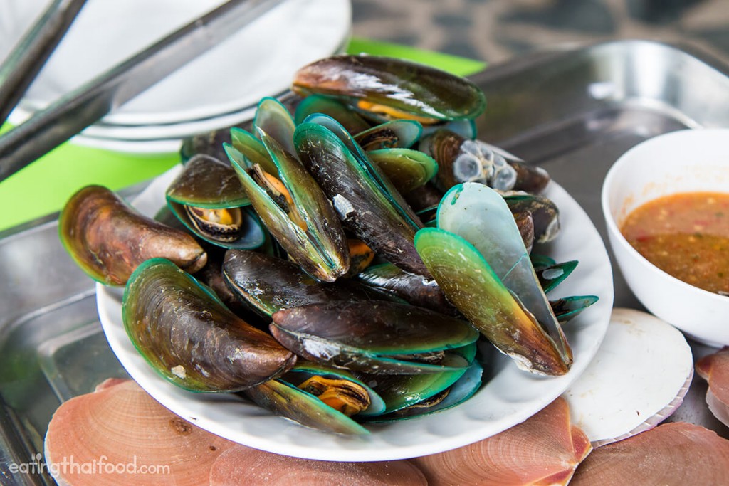 Thai mussels