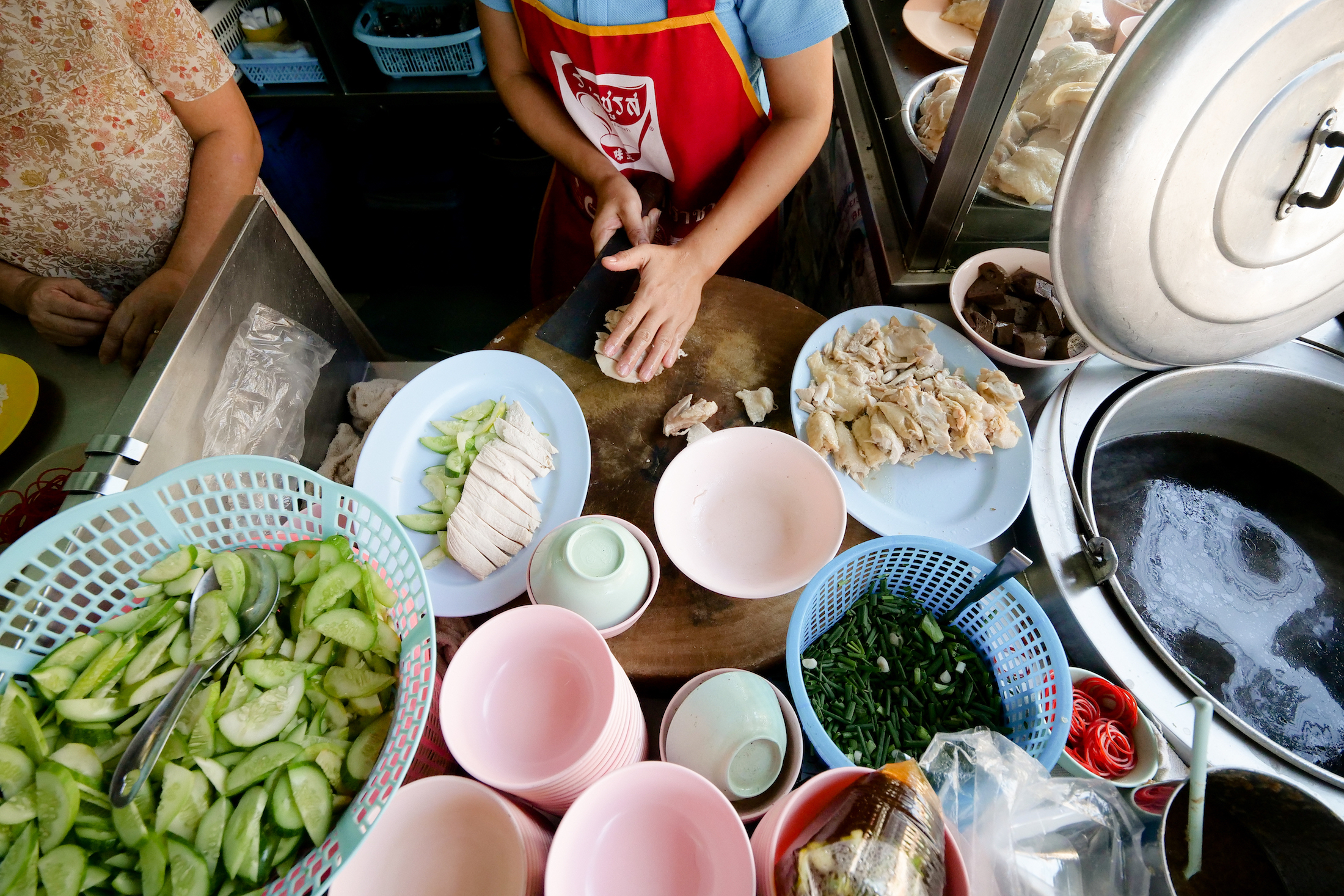 Hainanese Chicken Rice (ข้าวมันไก่) at Mongkol Chai in Bangkok